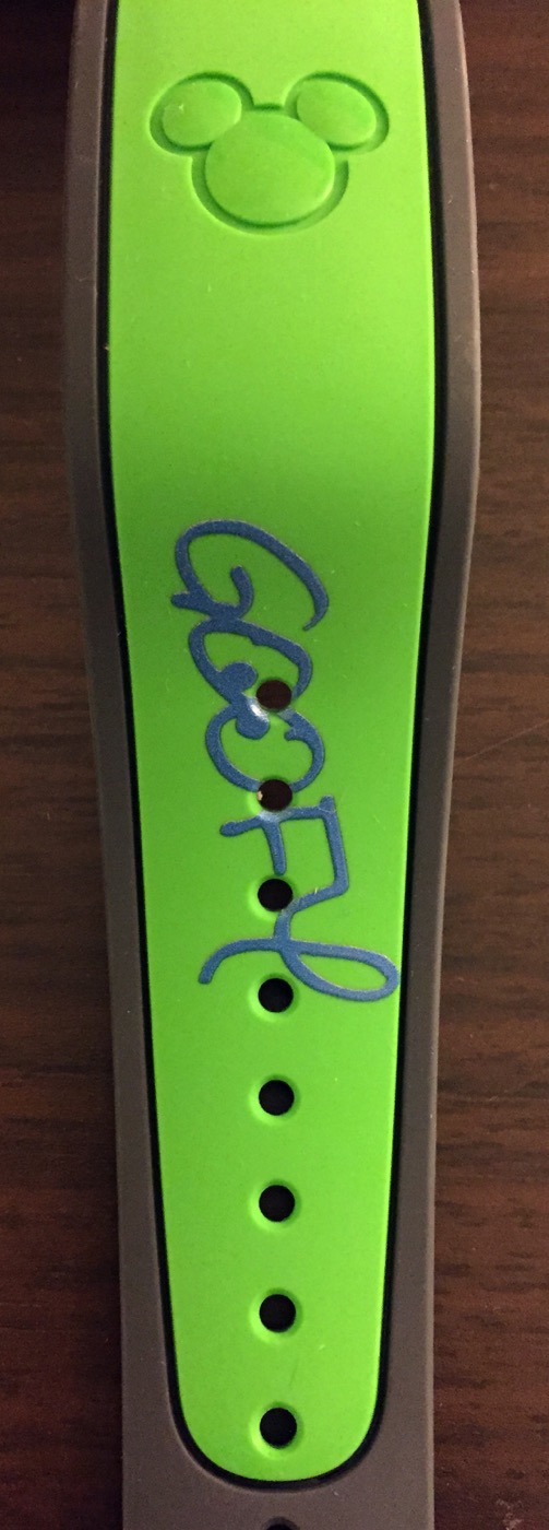 Goofy Autograph (First Printing) view 4