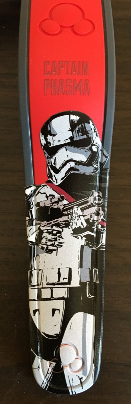 Captain Phasma view 4