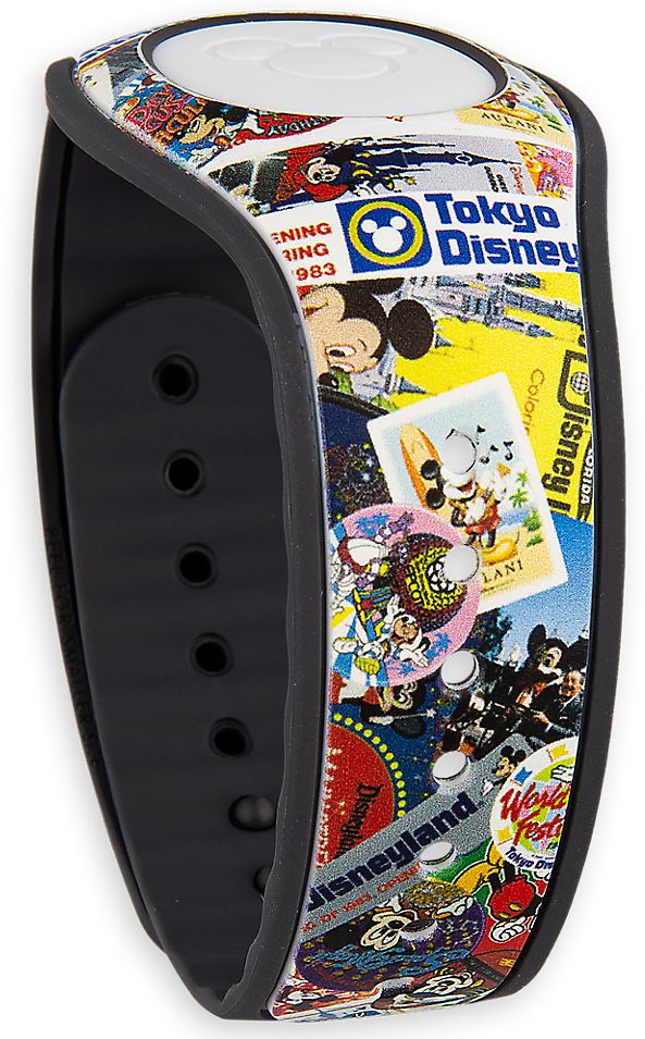 Dooney & Bourke – Mickey Mouse view 3