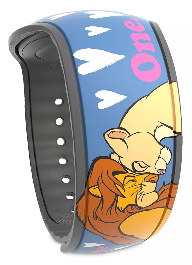 Valentine’s Day 2021 Disney MagicBand