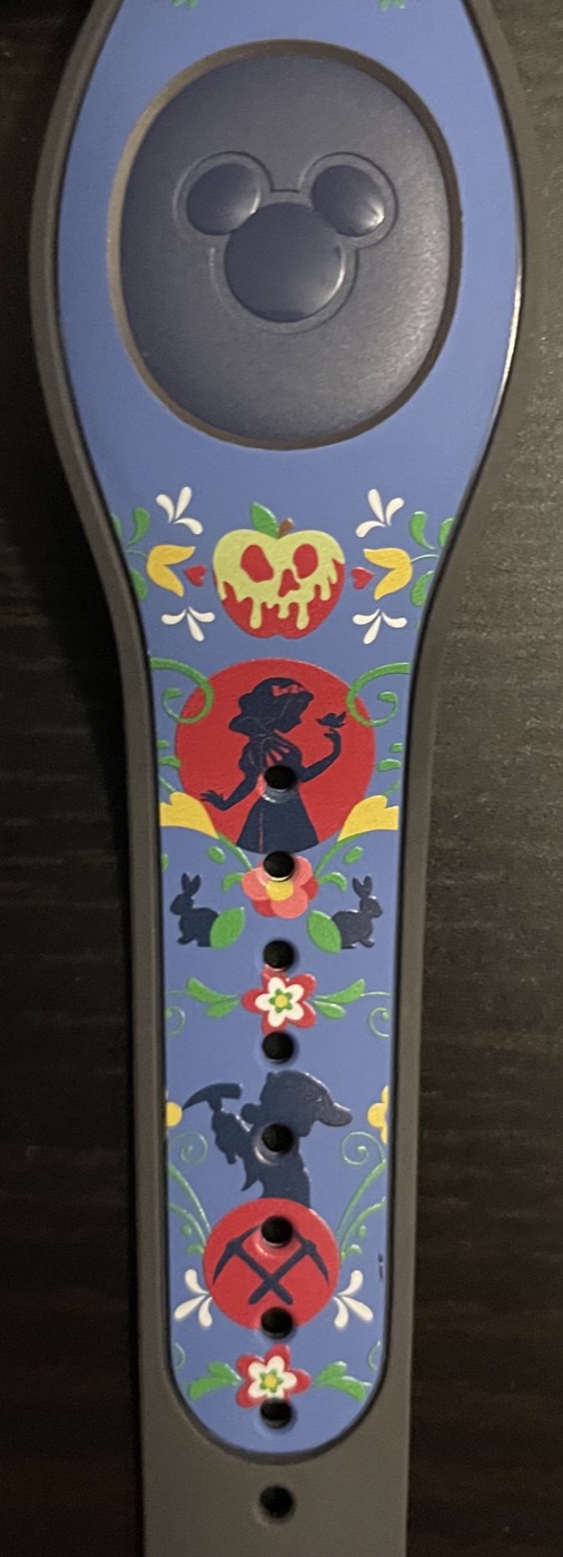 Stitch Crashes Disney – Snow White and the Seven Dwarfs view 4