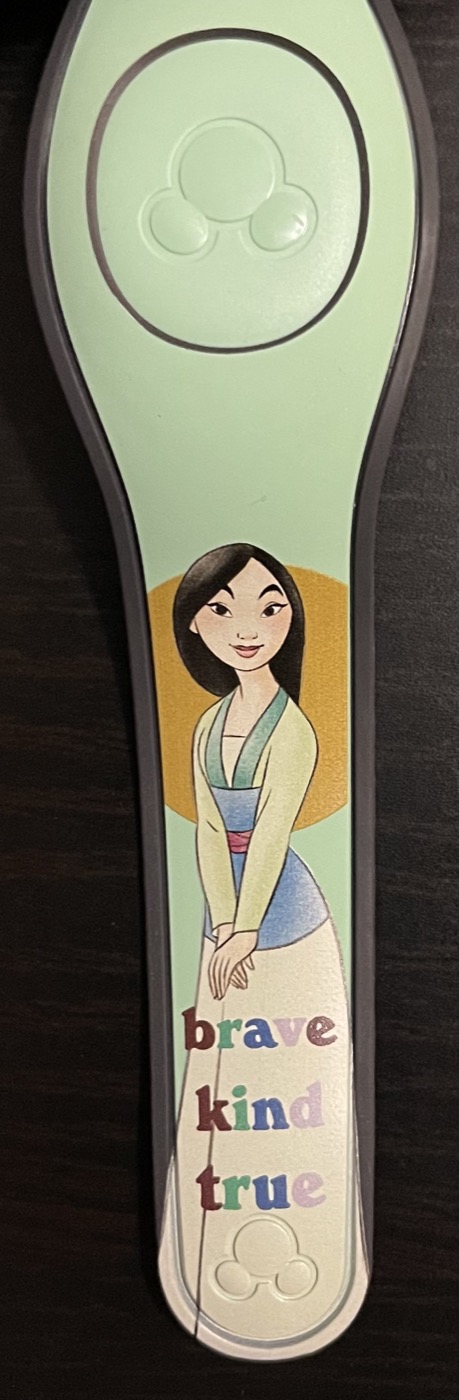 Mulan Brave Kind True view 3
