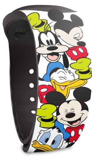 Mickey & Friends (2022) view 4